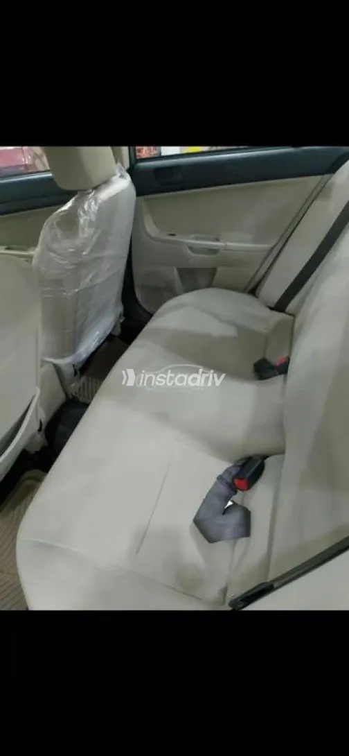 ميتسوبيشي لانسر اى اكس شارك 2015 فضي مستعملة للبيع - 3