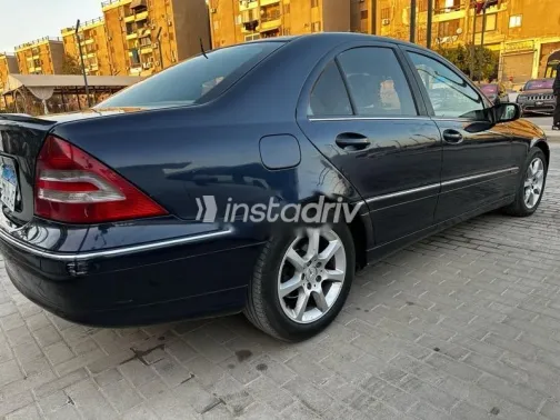 Mercedes C 180 2004 Dark Blue Used for Sale - 1