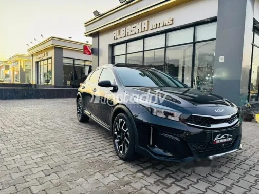 كيا اكسيد 2025 أسود مستعملة للبيع - 3