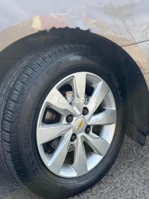 شيفروليه أوبترا 2021 أبيض مستعملة للبيع - 4