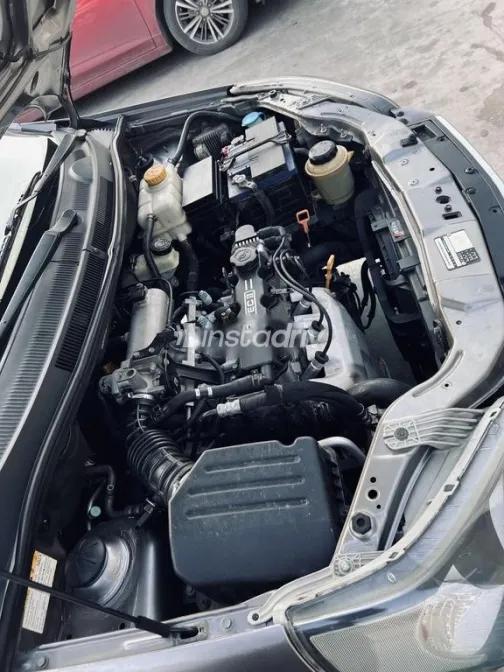 شيفروليه افيو 2016 رمادي غامق مستعملة للبيع - 3