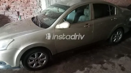 شيرى انفى 2017 أبيض مستعملة للبيع - 2