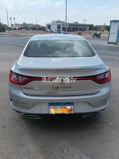 Renault Megane 2022 Silver Used for Sale - 4