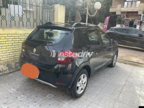 رينو سانديرو  ( ستيب  واى ) 2017 رمادي مستعملة للبيع - 1