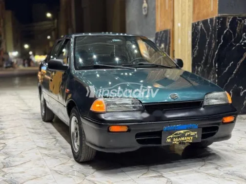 سوزوكى سويفت 1997 أخضر مستعملة للبيع - 3