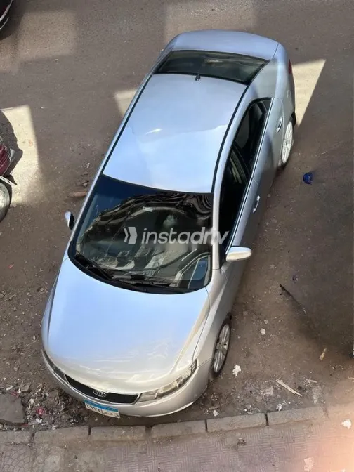 كيا سيراتو 2011 فضي مستعملة للبيع - 5