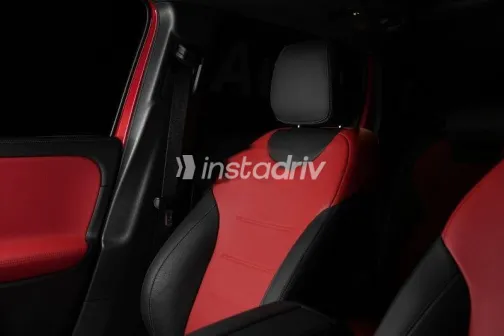 مرسيدس GLA 200 2022 أحمر مستعملة للبيع - 5