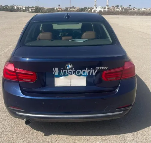 بي ام دبليو 318 2017 أبيض مستعملة للبيع - 2