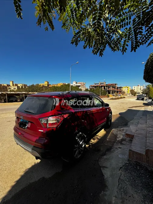 فورد كوجا 2017 أبيض مستعملة للبيع - 6