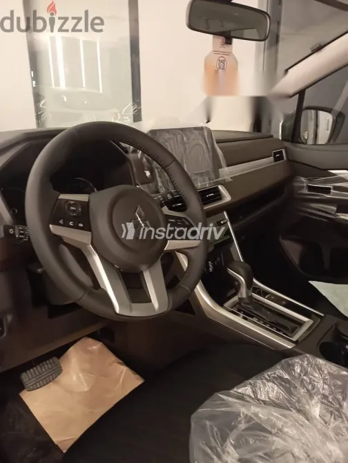 ميتسوبيشي اكسباندر 2026 أبيض جديدة للبيع - 4