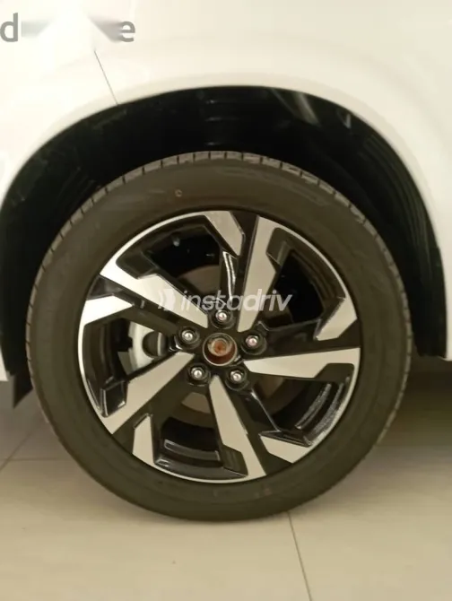 ميتسوبيشي اكسباندر 2026 أبيض جديدة للبيع - 5