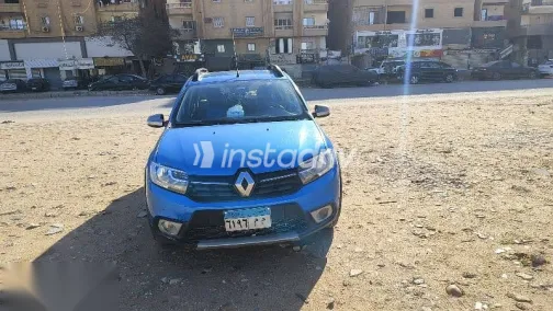 رينو سانديرو 2020 أزرق غامق مستعملة للبيع - 3