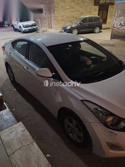 Hyundai Elantra 2012 White Used for Sale - 3