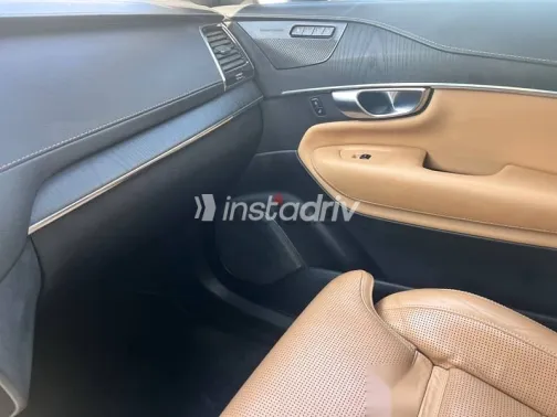 Volvo XC90 2021 Gray Used for Sale - 7