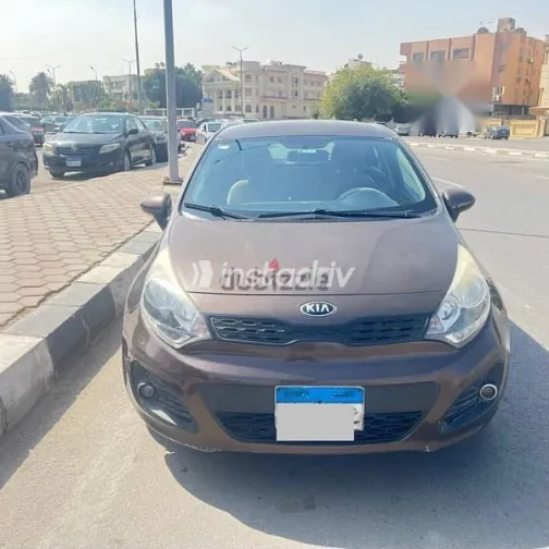 كيا ريو 2015 بني مستعملة للبيع - 2