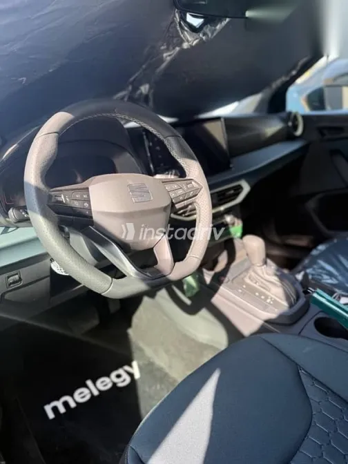 Seat Arona 2026 White New for Sale - 4