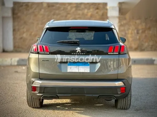 بيجو 3008 2019 أبيض مستعملة للبيع - 5