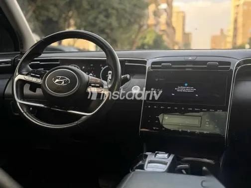 هيونداي توسان 2021 أحمر مستعملة للبيع - 6