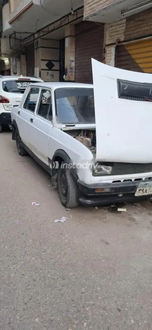 فيات 128 1978 أبيض مستعملة للبيع - 4