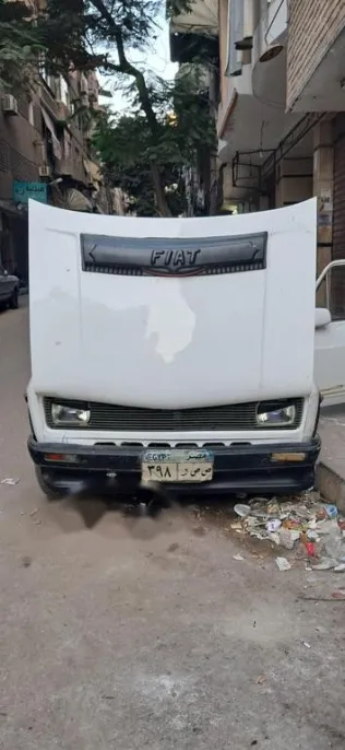 فيات 128 1978 أبيض مستعملة للبيع