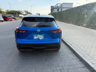 نيسان قشقاي 2022 أبيض مستعملة للبيع