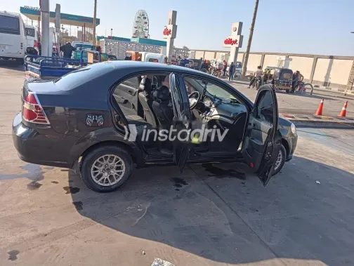 شيفروليه افيو 2017 أبيض مستعملة للبيع - 3