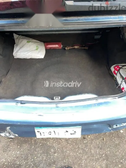 رينو لوجان 2011 أزرق غامق مستعملة للبيع - 8