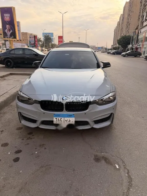 بي ام دبليو 318 2018 فضي مستعملة للبيع - 1