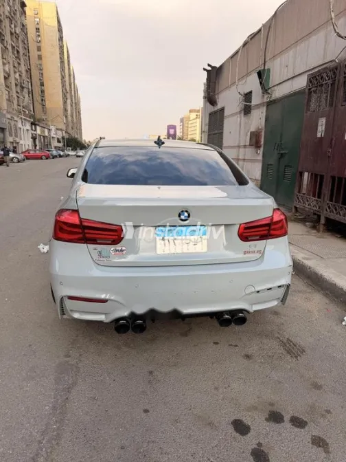 بي ام دبليو 318 2018 فضي مستعملة للبيع - 5