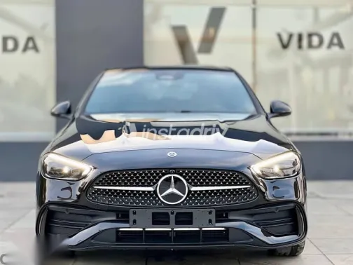 مرسيدس C 200 2026 أسود جديدة للبيع - 3