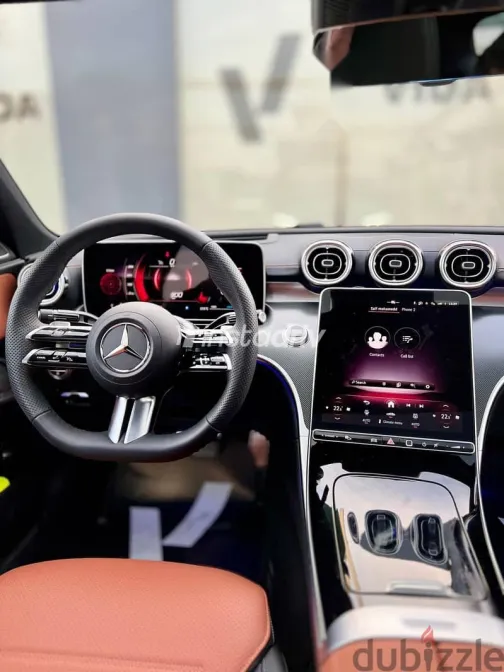 مرسيدس C 200 2026 أسود جديدة للبيع - 4
