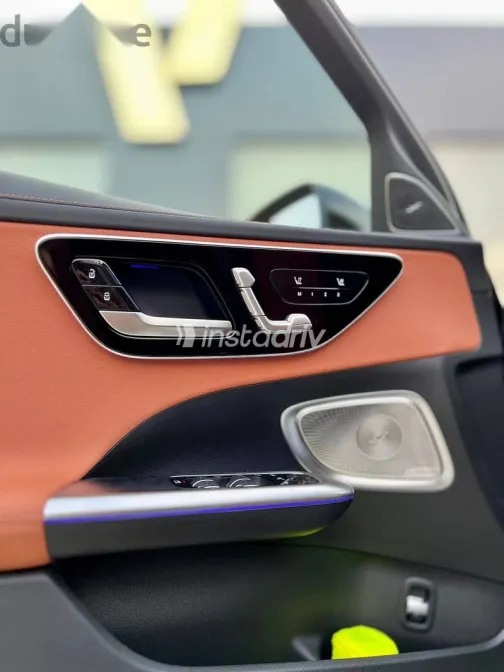 مرسيدس C 200 2026 أسود جديدة للبيع - 6