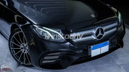 مرسيدس E 180 2017 أسود مستعملة للبيع - 4