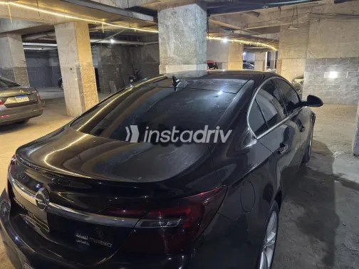 Opel Insignia 2015 Brown Used for Sale - 4