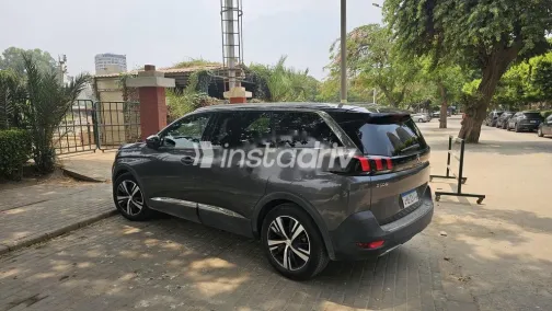 Peugeot 5008 2020 White Used for Sale - 5