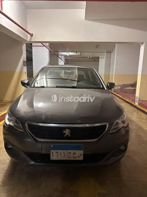 بيجو 301 2019 رمادي غامق مستعملة للبيع - 5