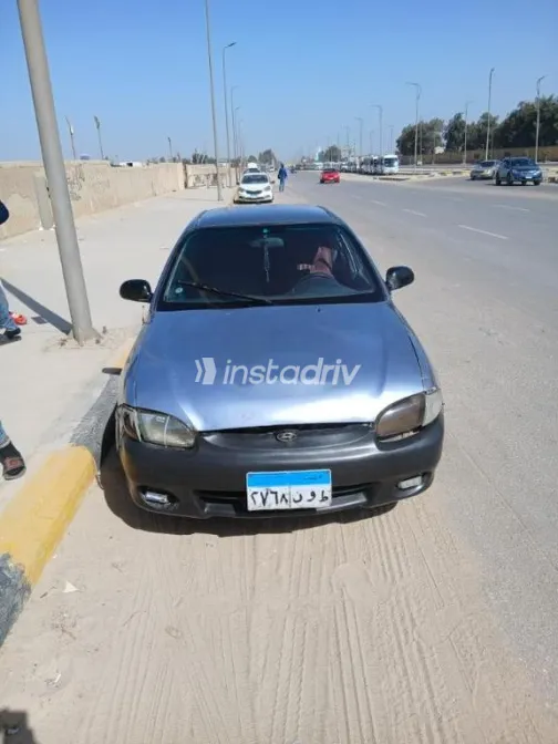 هيونداي اكسنت 2006 أزرق مستعملة للبيع - 1