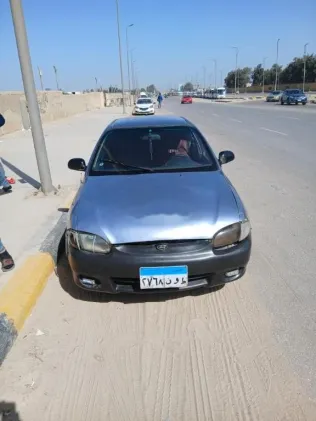 هيونداي اكسنت 2006 أزرق مستعملة للبيع