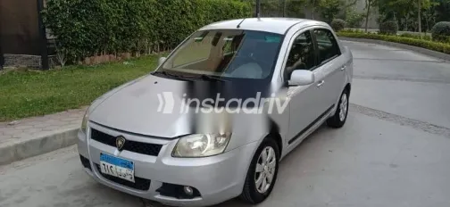 بروتون ساجا 2010 رمادي مستعملة للبيع - 1