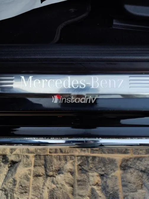 مرسيدس E 200 2020 أسود مستعملة للبيع - 5