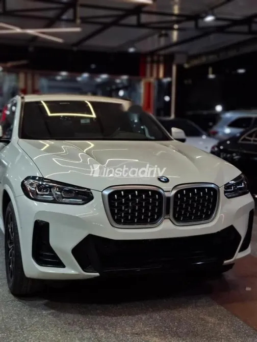 بي ام دبليو X4 2024 أبيض مستعملة للبيع - 1