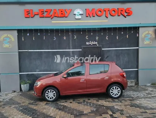 رينو سانديرو 2017 أبيض مستعملة للبيع - 2