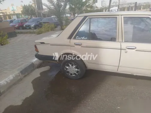 مازدا 323 1982 بيج مستعملة للبيع - 5