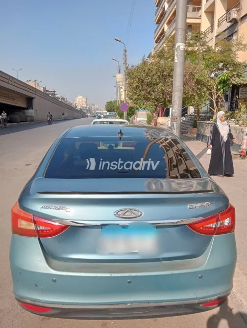 شيرى اريزو 5 2020 أبيض مستعملة للبيع - 9