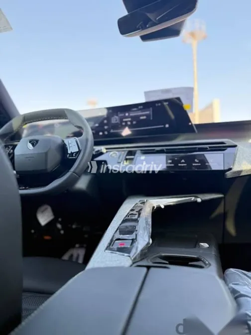 بيجو 3008 2026 أسود جديدة للبيع - 6