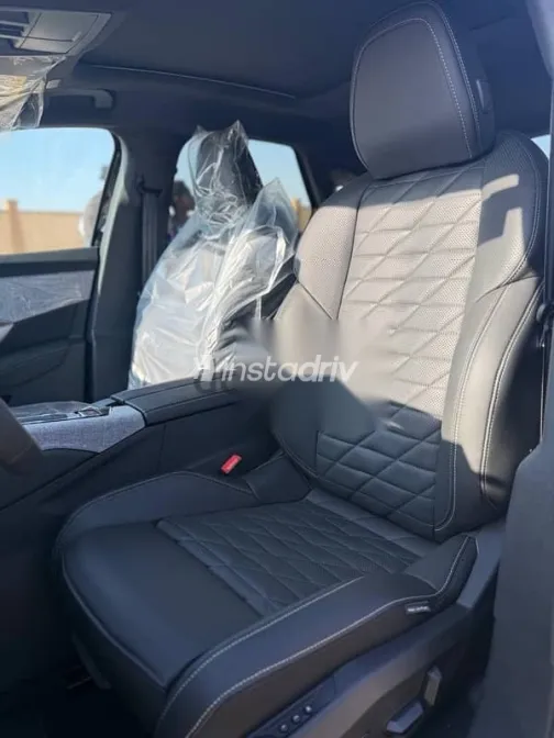 بيجو 3008 2026 أسود جديدة للبيع - 8