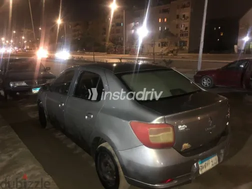 رينو لوجان 2015 رمادي مستعملة للبيع - 3