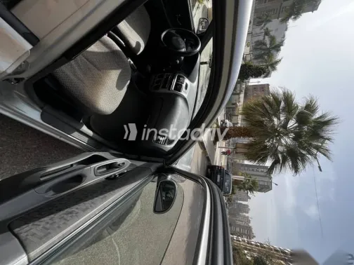 هيونداي فيرنا 2013 رمادي مستعملة للبيع - 6