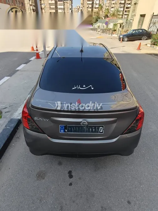 Nissan Sunny 2021 Silver Used for Sale - 7