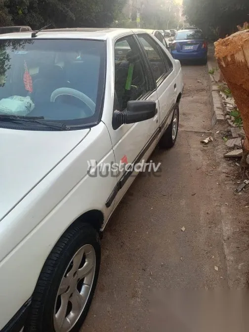 بيجو 405 2000 أبيض مستعملة للبيع - 3